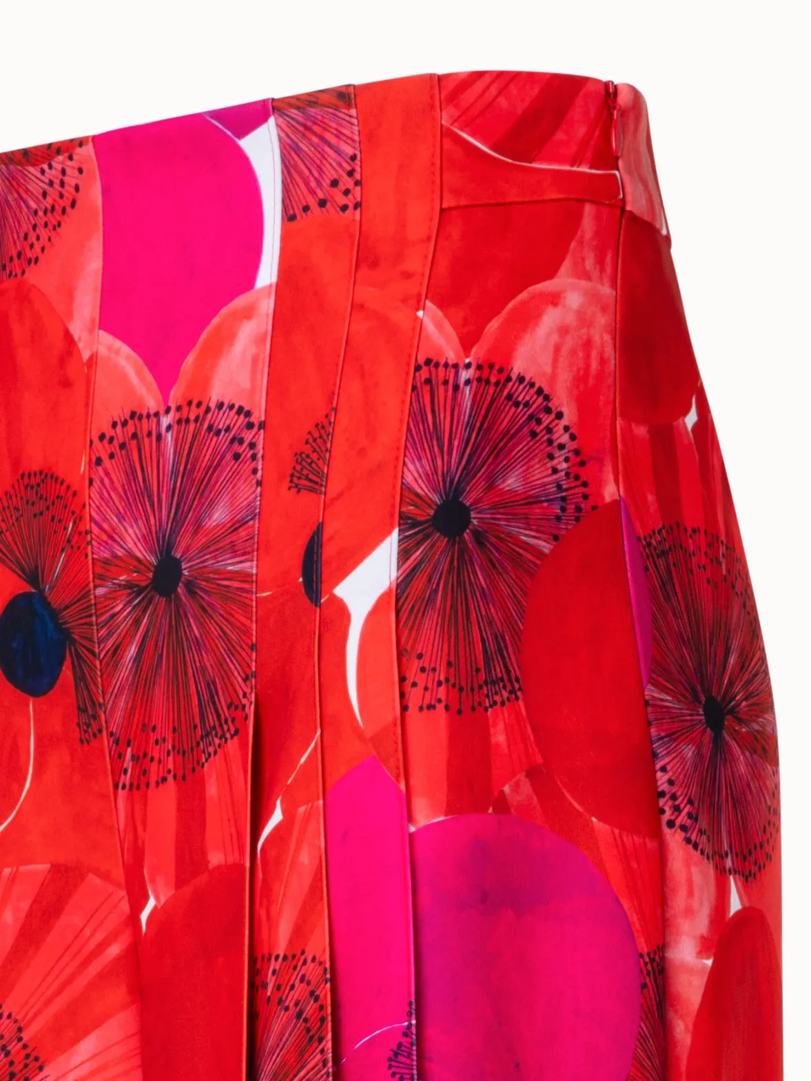 Weite Plissee-Hose mit Poppy Druck